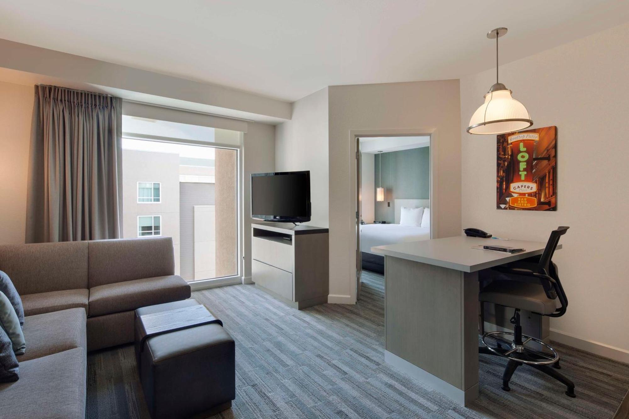 One-Bedroom Suite with Two Queen Beds,1210812505:JPEG