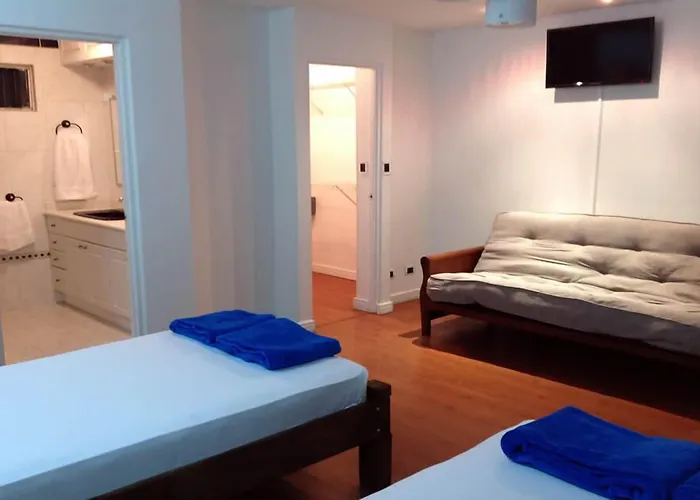 Hostel: Tripon Open House